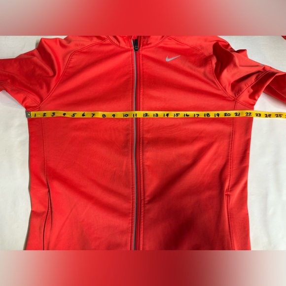 NIKE DRI-FIT Element Red/orange full zip jacket size M. - Picture 14 of 15